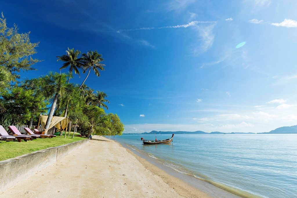 21-Beachfront Private Pool Villa