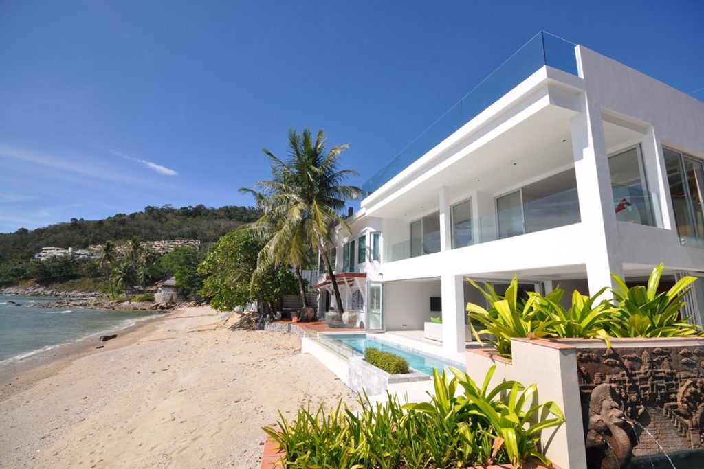 27-Stunning Beachfront Residence Near Patong Beach